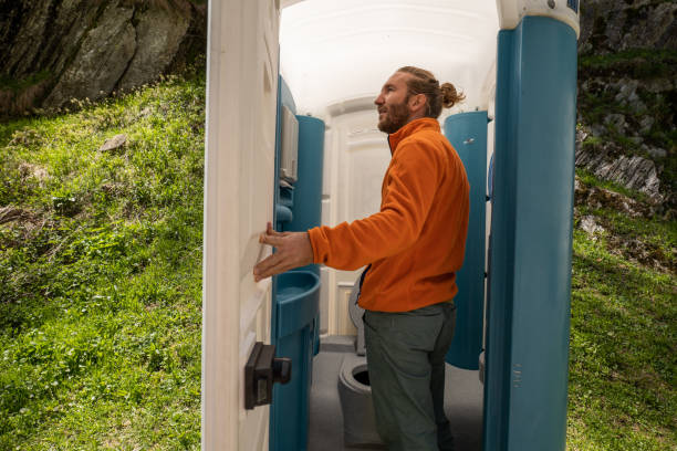 Portable bathroom rental in Nettleton, MS